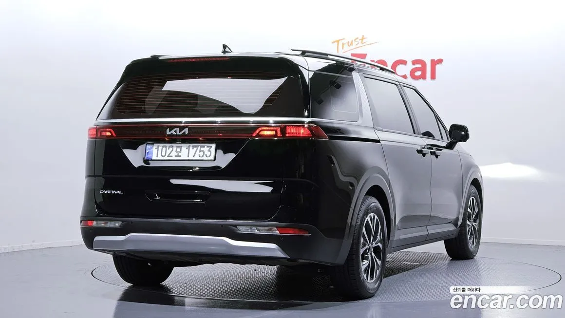 Kia Carnival 2023 из KR, фото 2