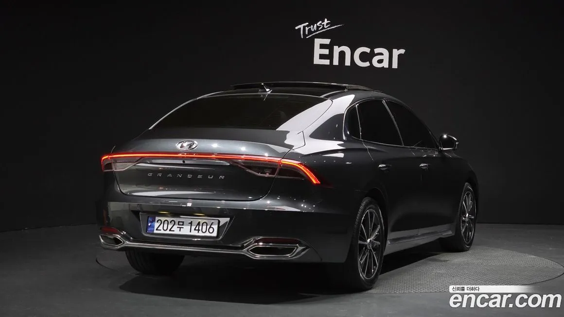 Hyundai Grandeur 2022 из KR, фото 2