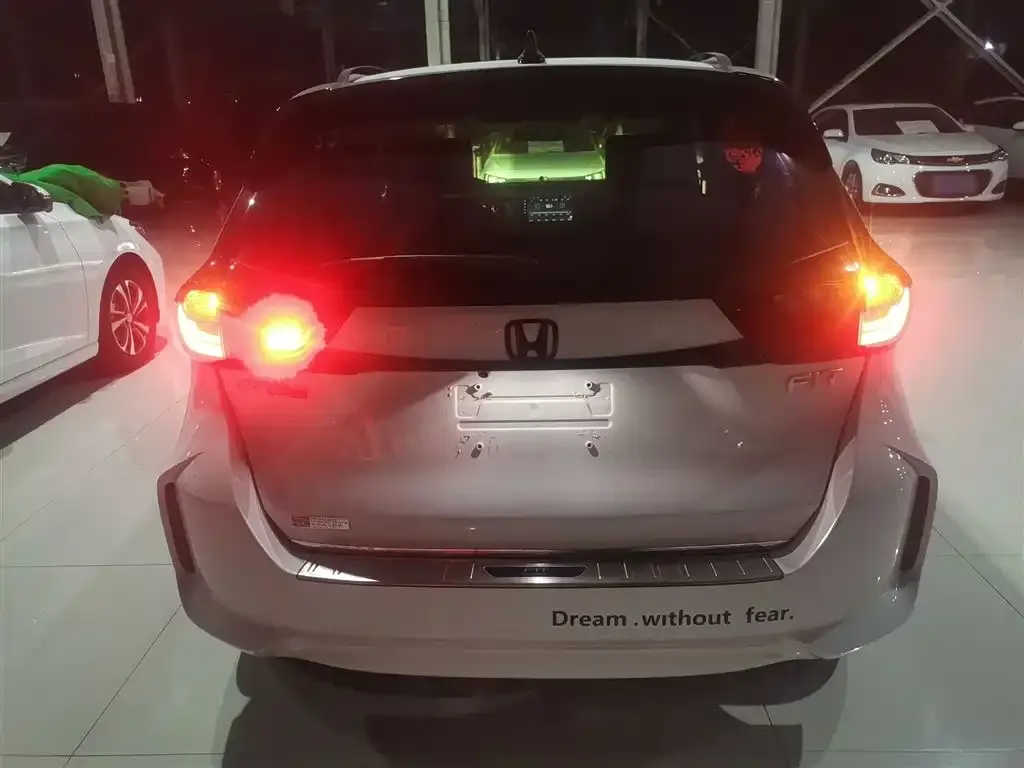 Honda Fit — фото 6