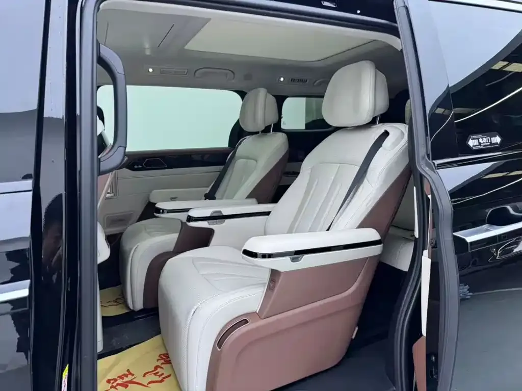 BYD Xia 2025 из CN, фото 6