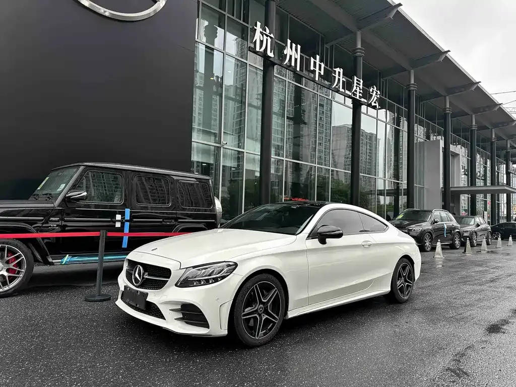 Mercedes-Benz C-Class (Import) — фото 1