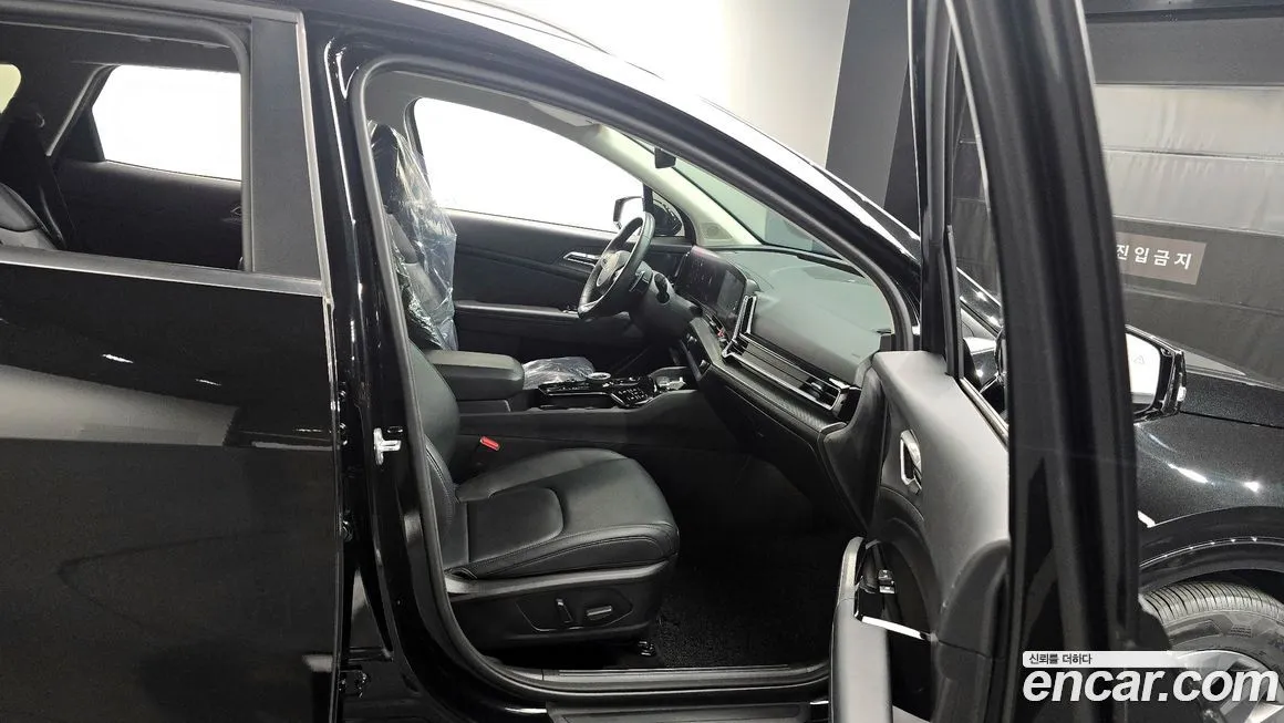 Kia Sportage — фото 10