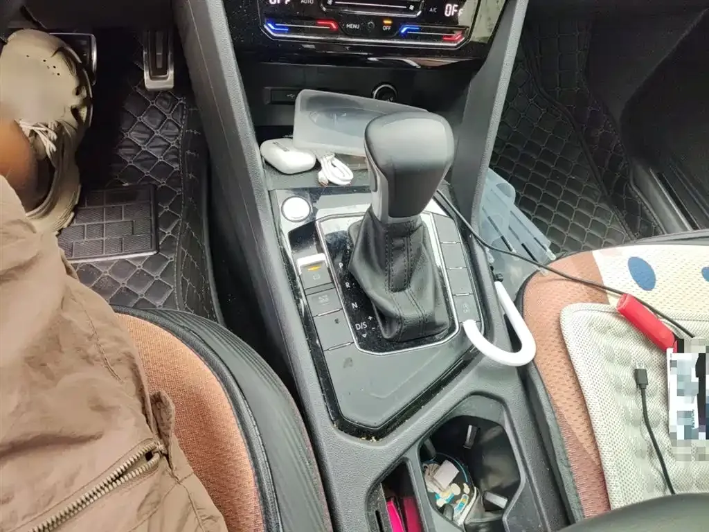 Volkswagen Tiguan X 2022 из CN, фото 7