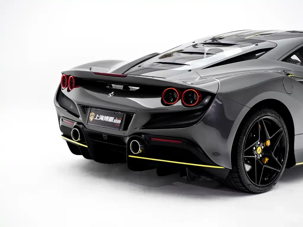 Ferrari F8 — фото 4