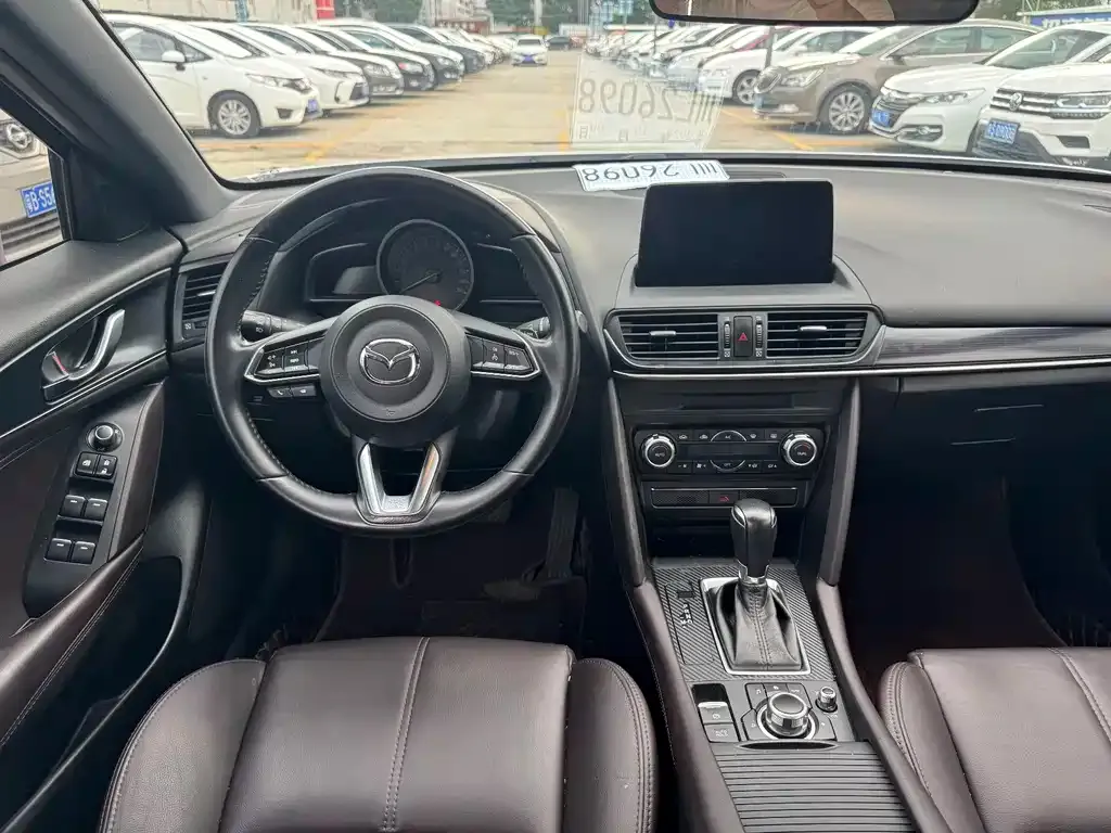 Mazda CX-4 2021 из CN, фото 10
