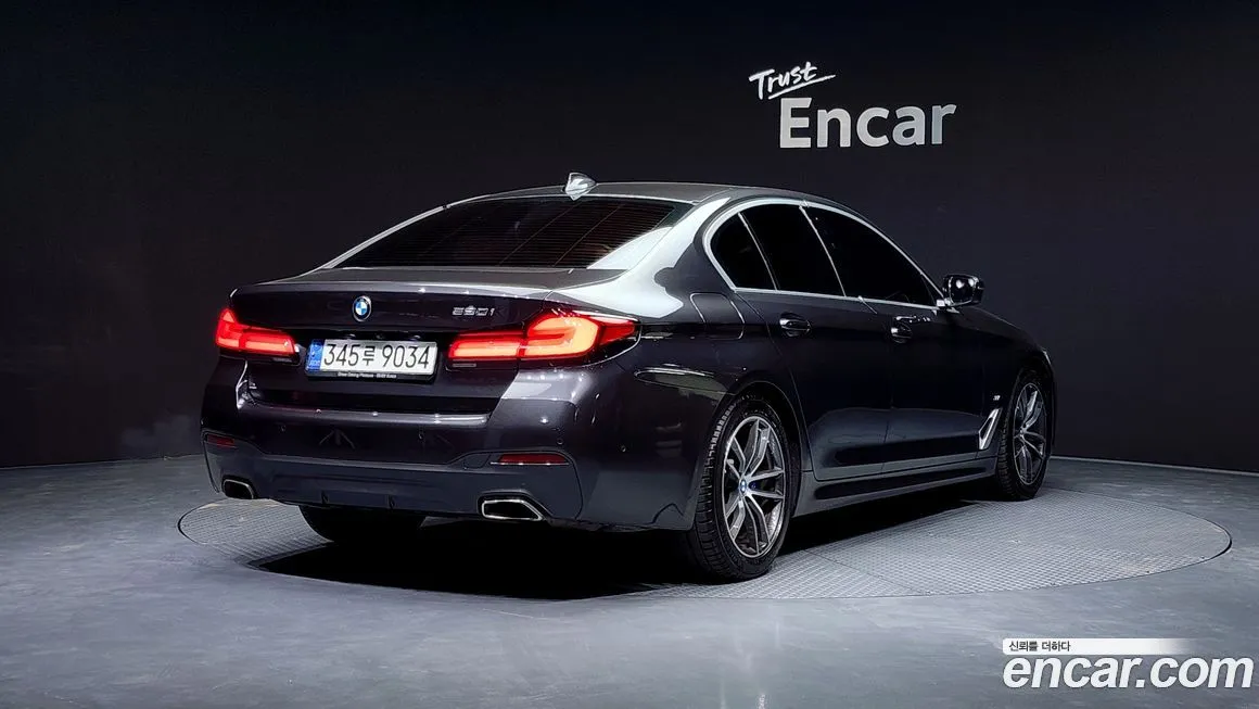 BMW 5-Series 2021 из KR, фото 2