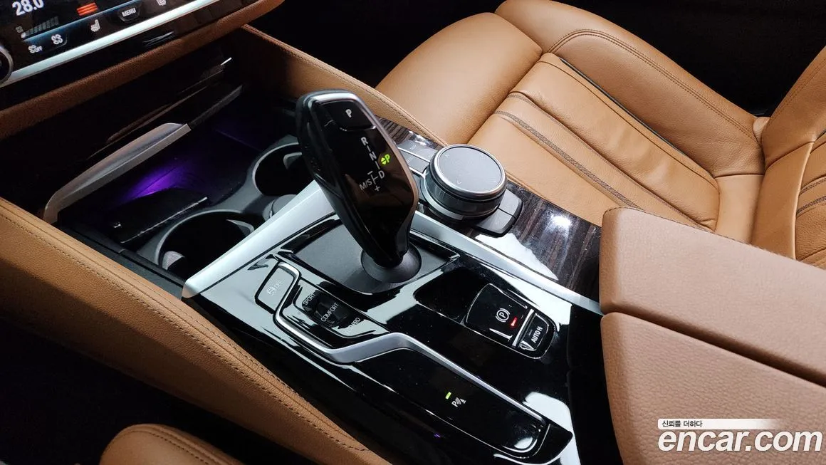 BMW 5-Series 2021 из KR, фото 9