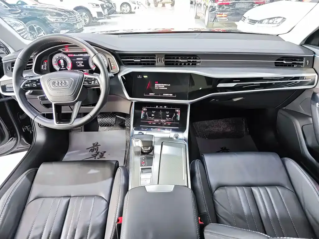 Audi A6L 2022 из CN, фото 5