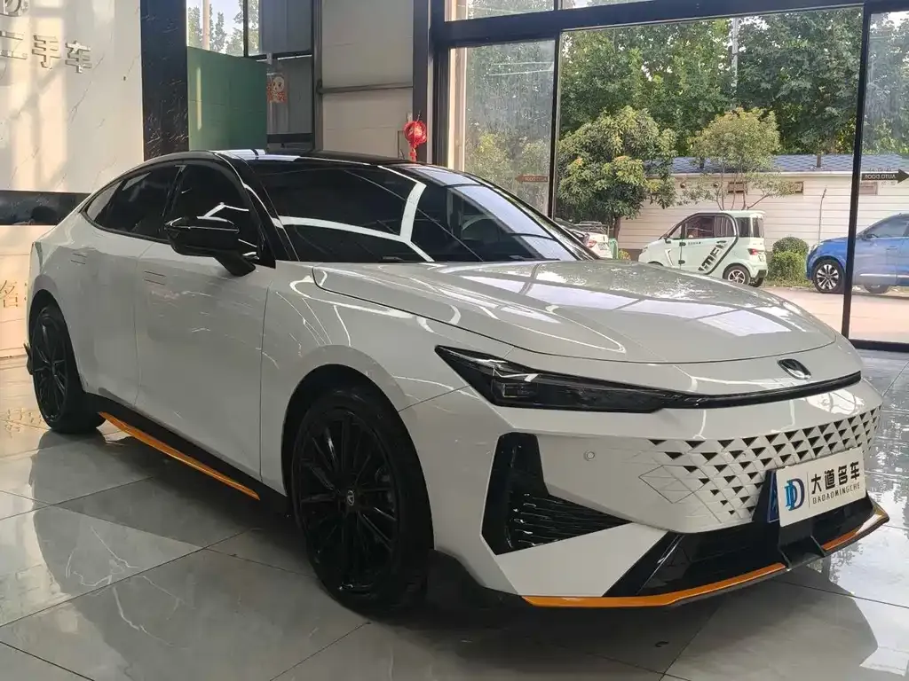 Changan UNI-V 2025 из CN, фото 3