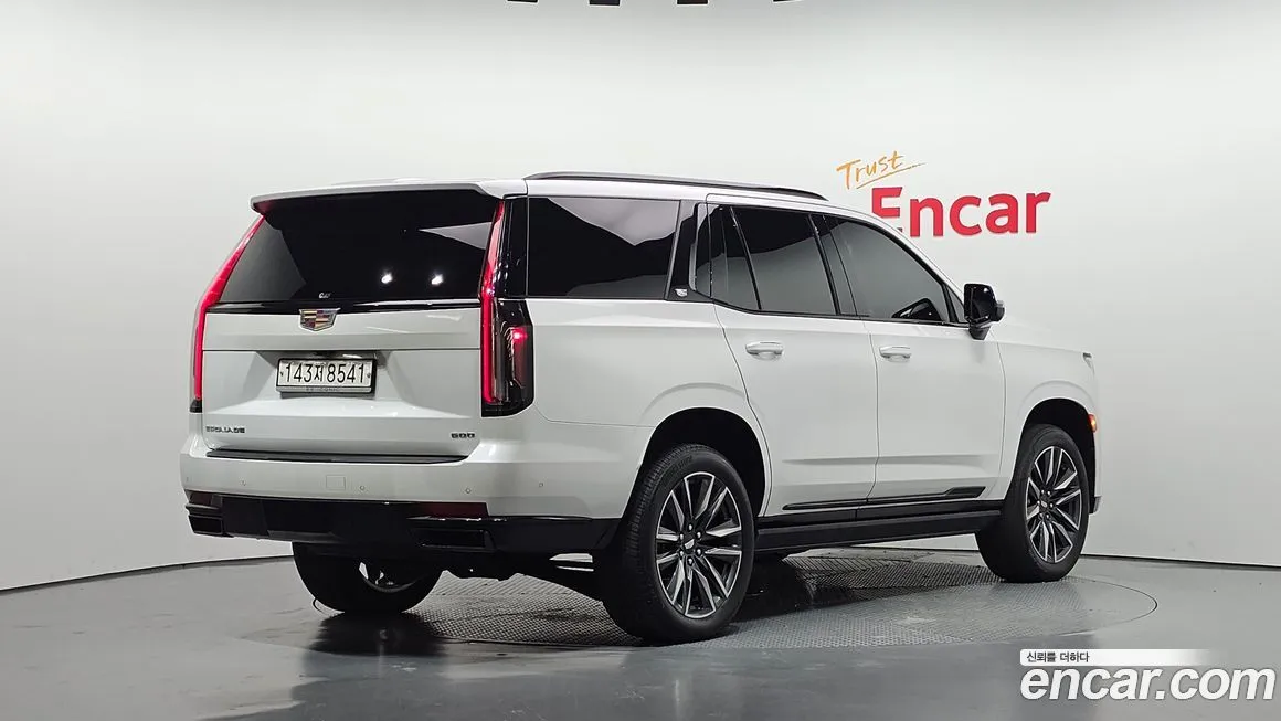 Cadillac Escalade 2022 из KR, фото 2