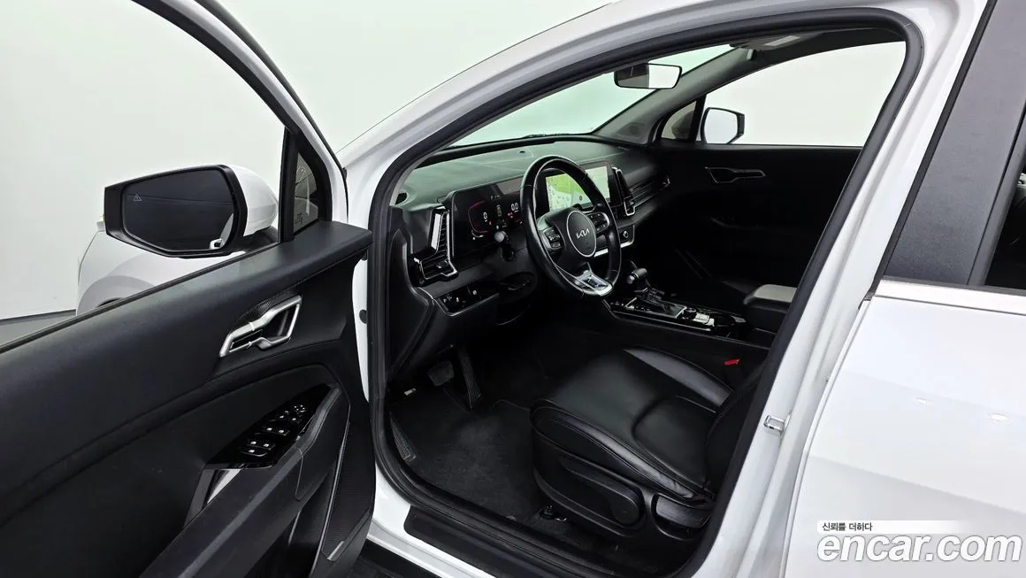Kia Sportage — фото 10