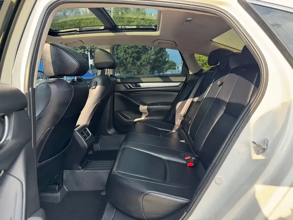 Honda Inspire 2021 из CN, фото 6