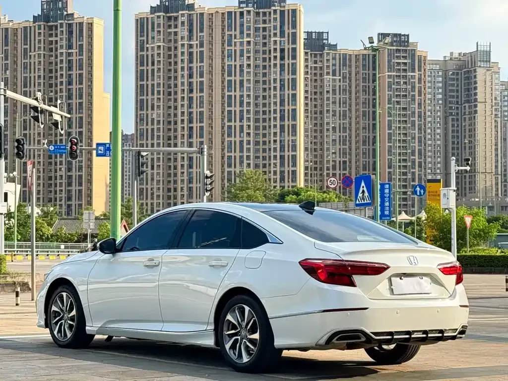 Honda Inspire 2021 из CN, фото 7