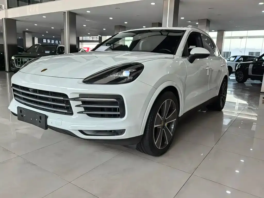 Porsche Cayenne Hybrid 2021 из CN, фото 1