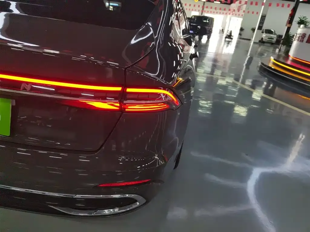 Lincoln Z 2024 из CN, фото 8