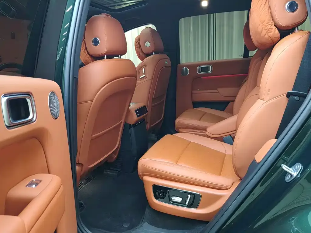 Li Auto L8 2024 из CN, фото 5