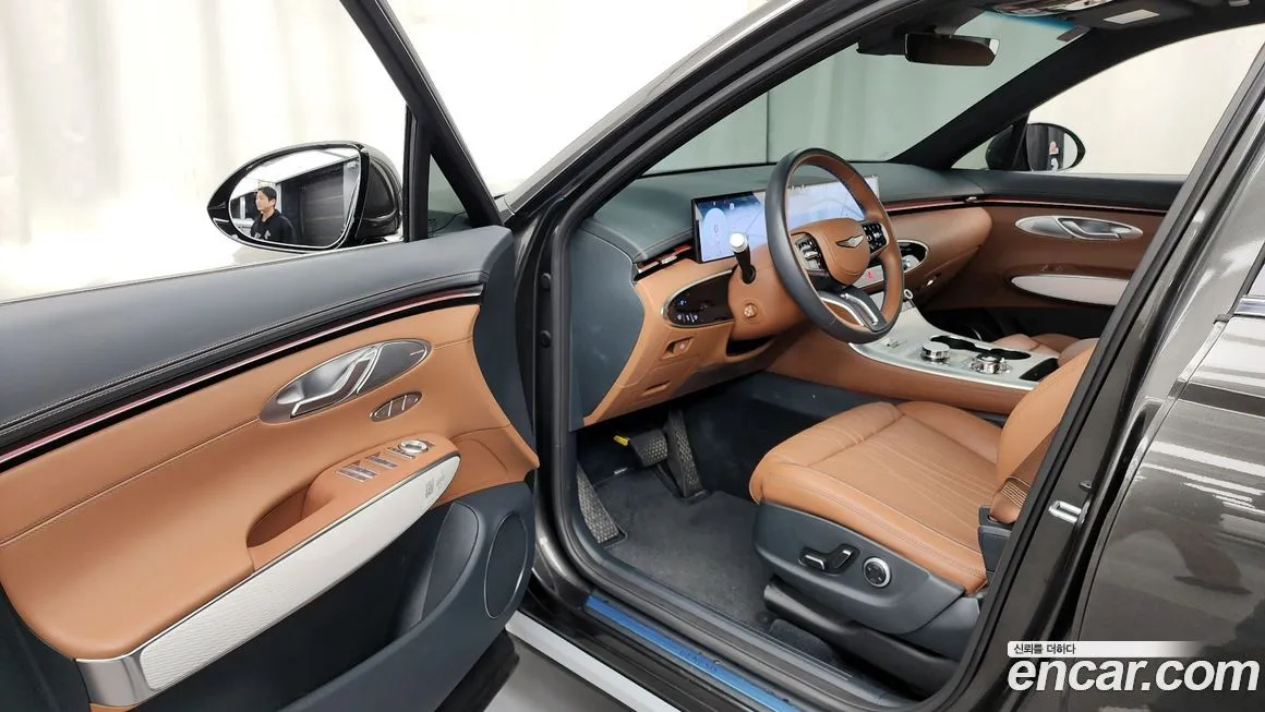 Genesis GV70 — фото 10