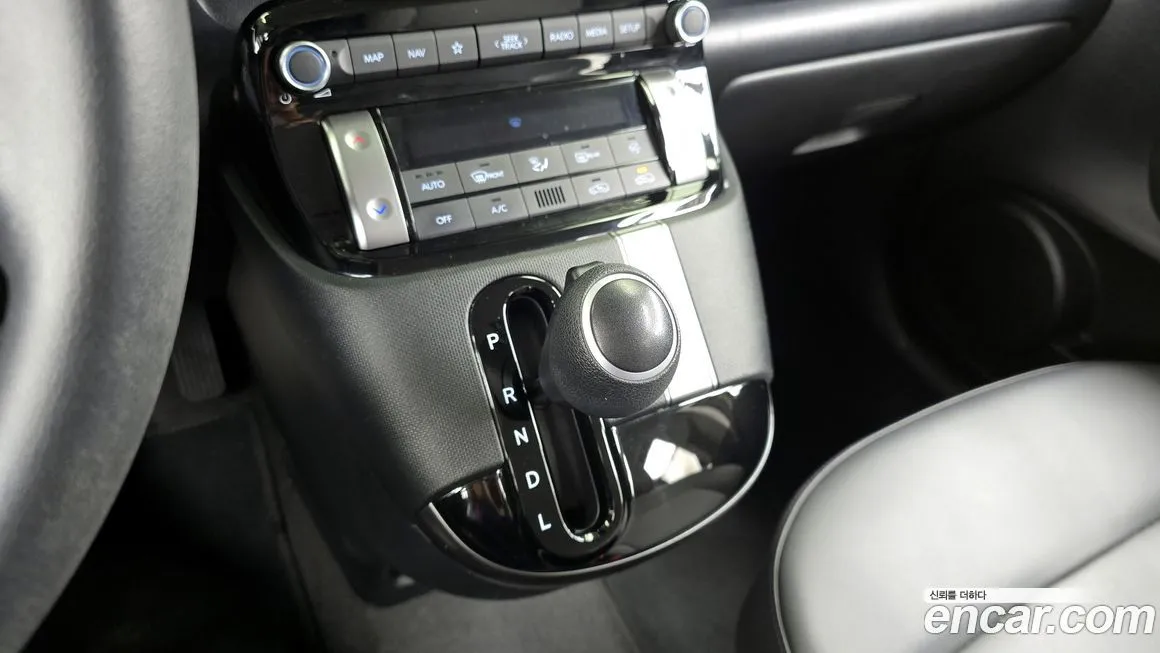 Hyundai Casper — фото 9