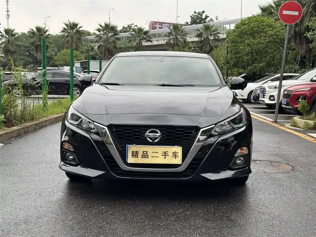 Nissan Teana 2022 из CN, фото 2