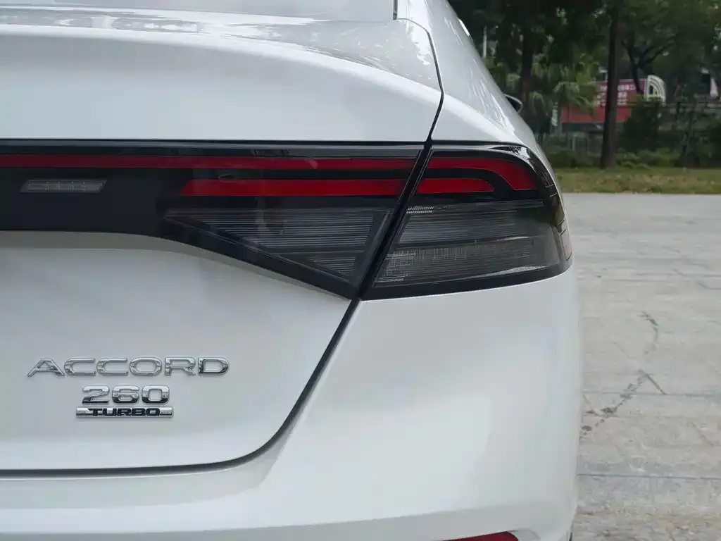 Honda Accord 2024 из CN, фото 9