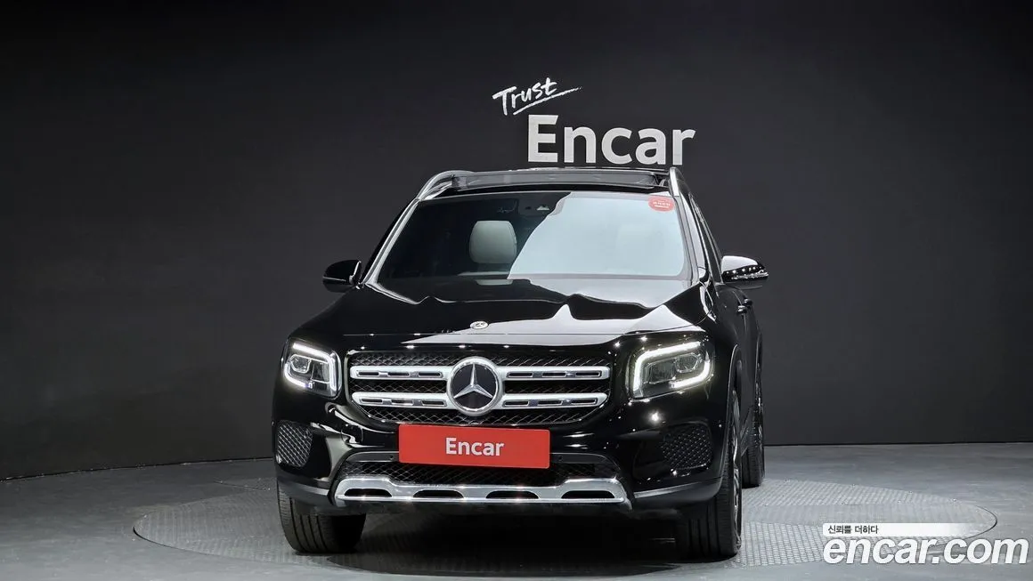 Mercedes-Benz GLB-Class — фото 3