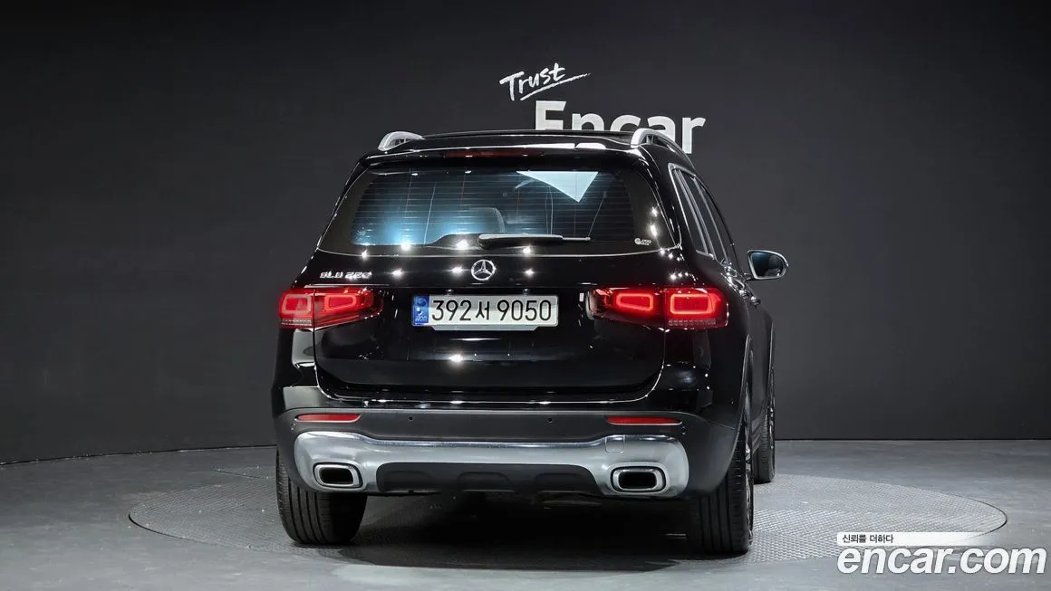 Mercedes-Benz GLB-Class — фото 4