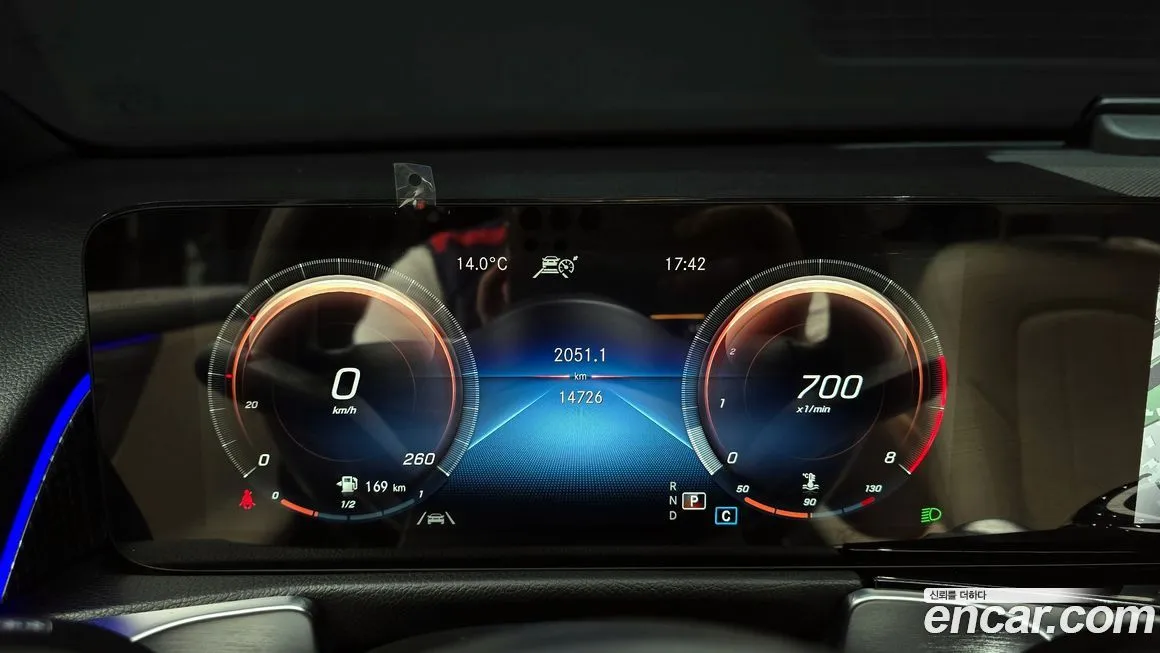 Mercedes-Benz GLB-Class — фото 8