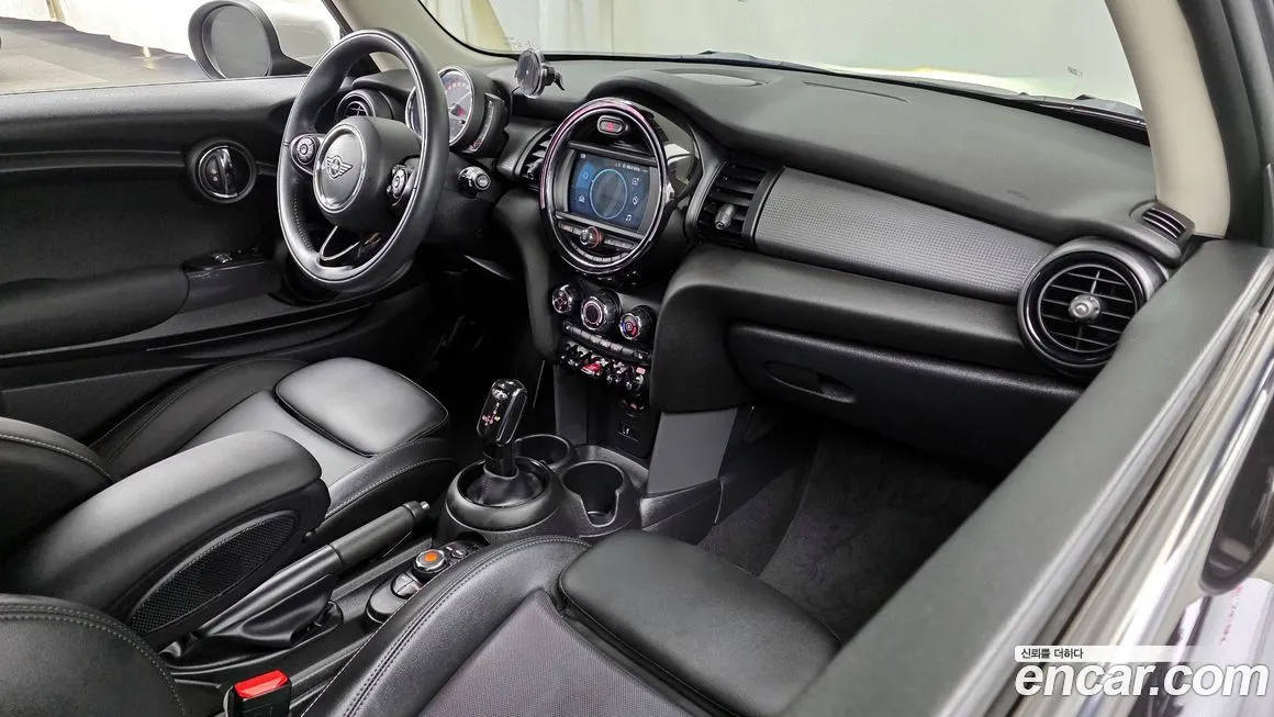 Mini Cooper 2021 из KR, фото 7
