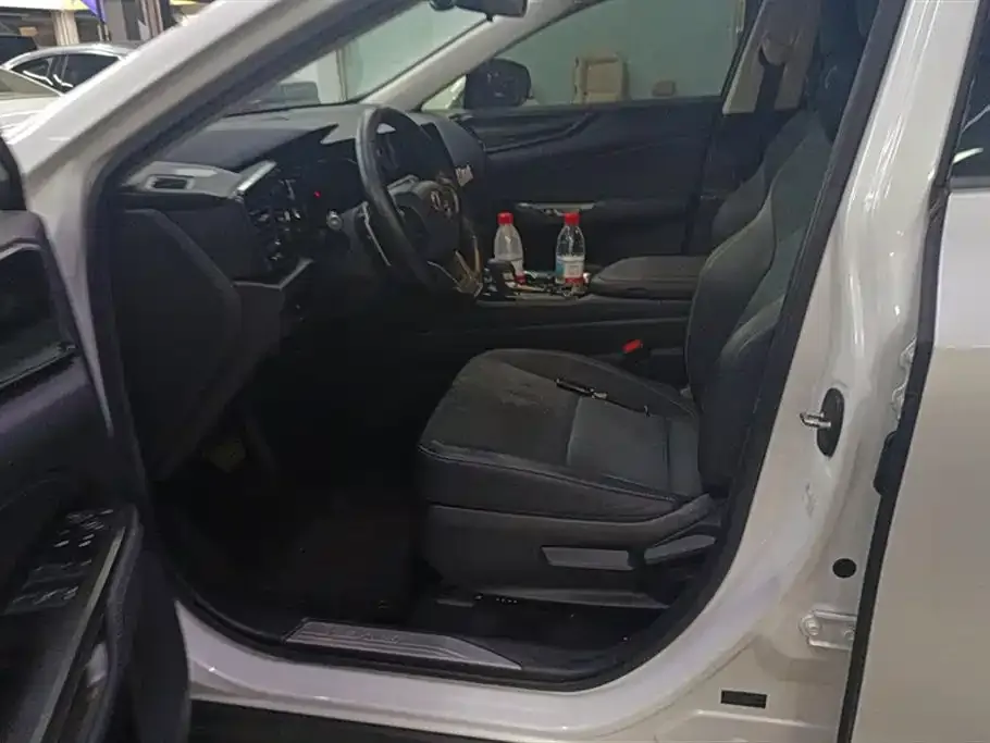 Lexus NX 2022 из CN, фото 9