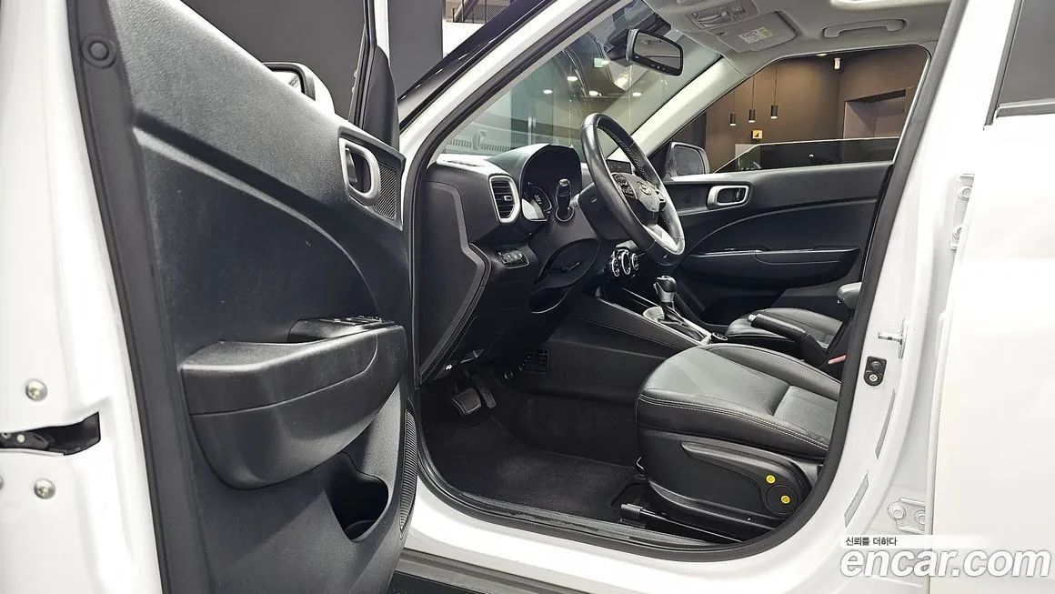 Hyundai Venue 2023 из KR, фото 10