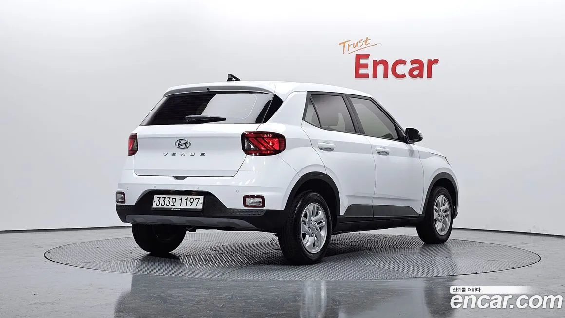 Hyundai Venue 2023 из KR, фото 2