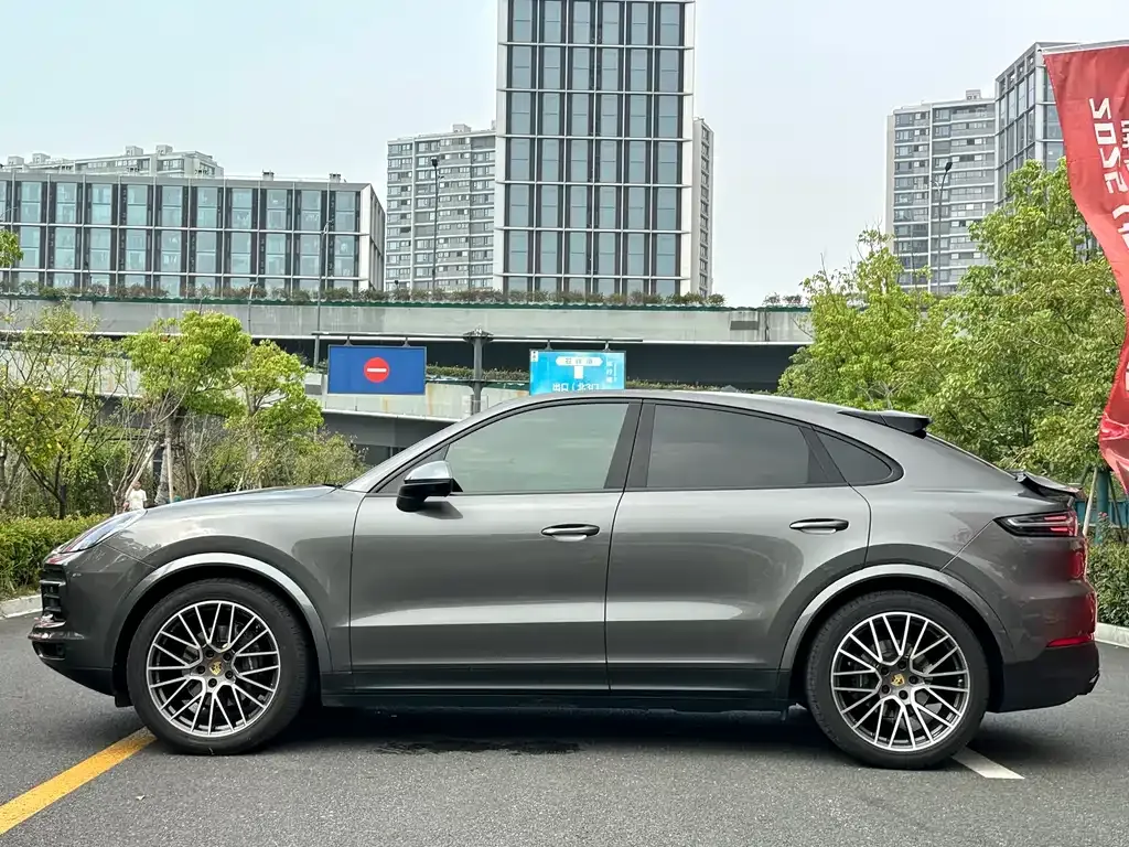 Porsche Cayenne 2021 из CN, фото 4