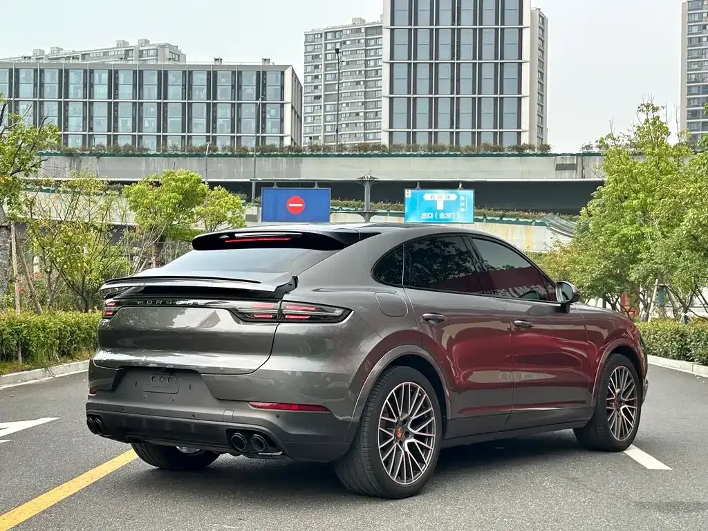 Porsche Cayenne 2021 из CN, фото 5
