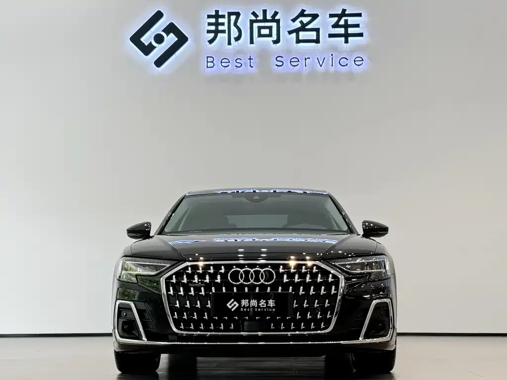 Audi A8 2024 из CN, фото 2