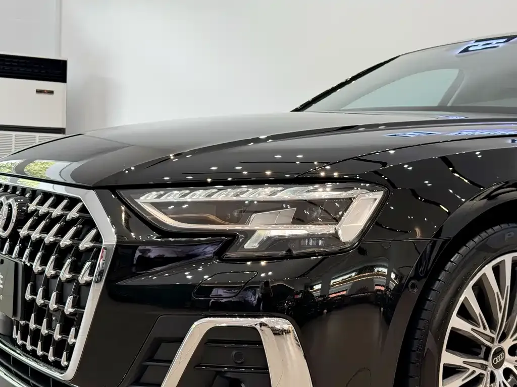 Audi A8 2024 из CN, фото 4