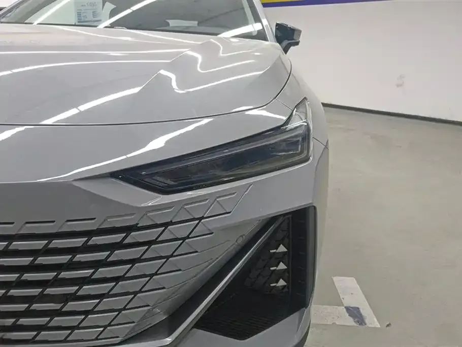 Changan UNI-V iDD 2024 из CN, фото 5