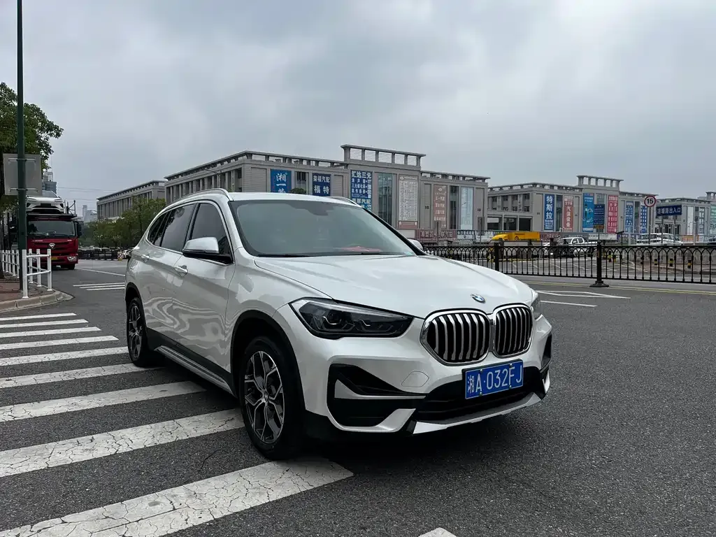 BMW X1 2021 из CN, фото 1