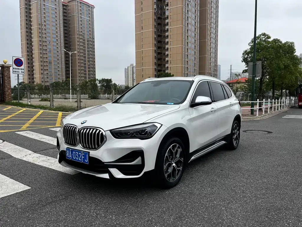 BMW X1 2021 из CN, фото 3