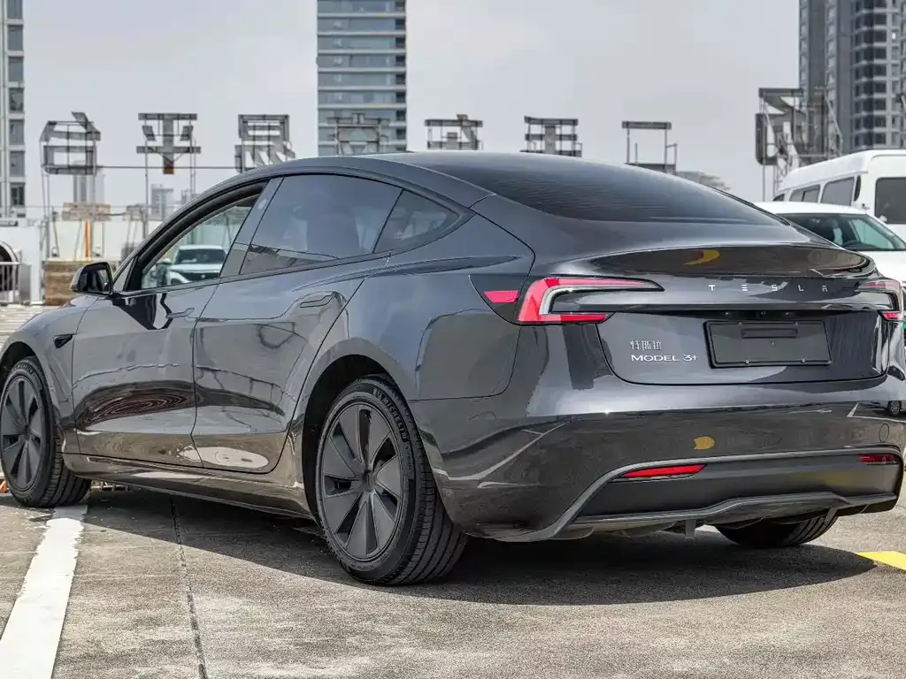 Tesla Model 3 2024 из CN, фото 7