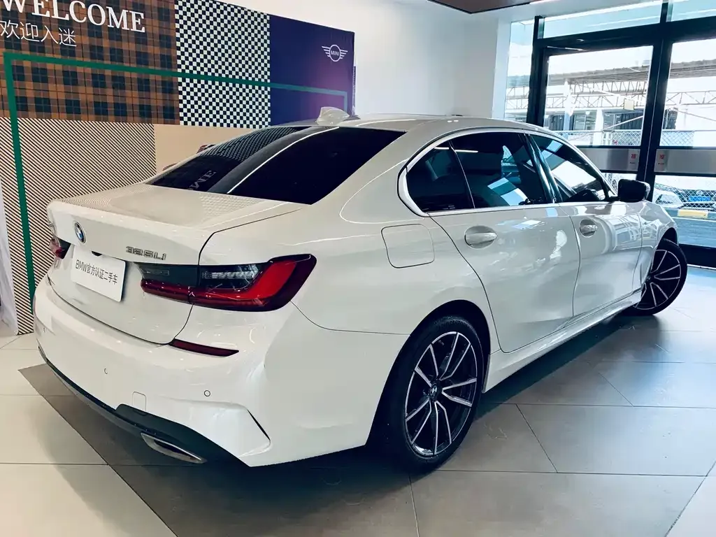 [object Object] 3 Series 2021 из CN, фото 2