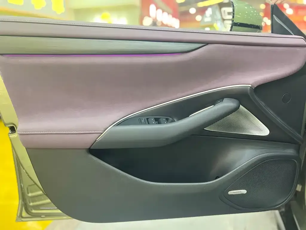 Xiaomi SU7 2025 из CN, фото 9