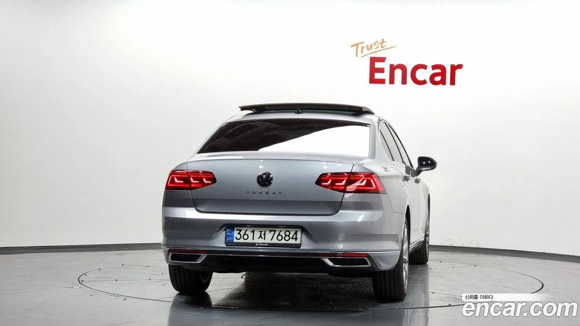 Volkswagen Passat — фото 4