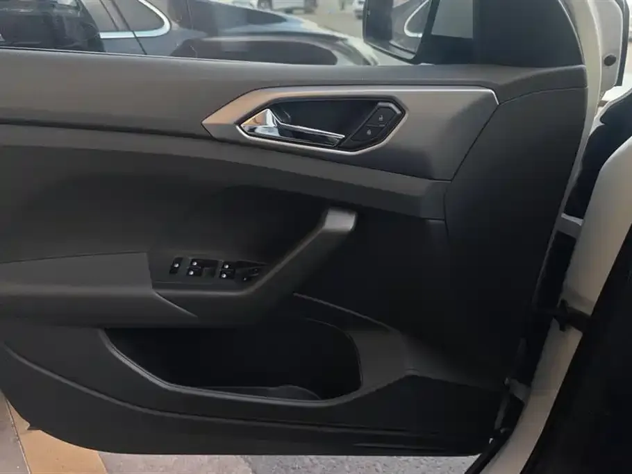 Volkswagen T-Cross 2024 из CN, фото 7
