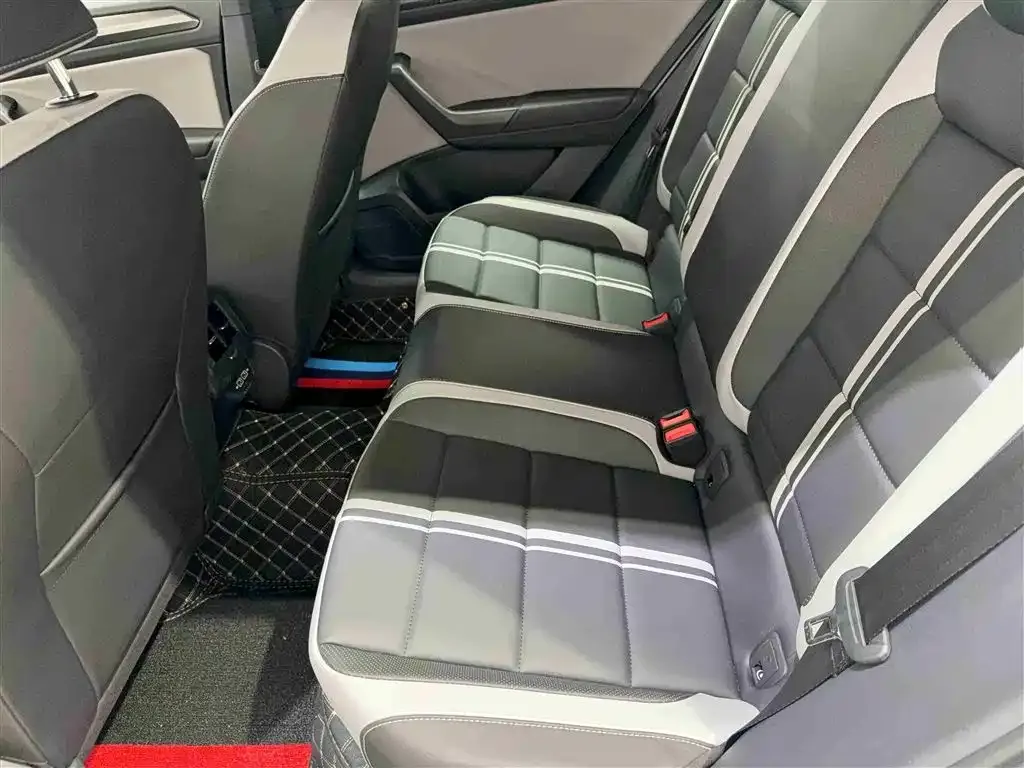 Volkswagen T-Roc 2025 из CN, фото 9