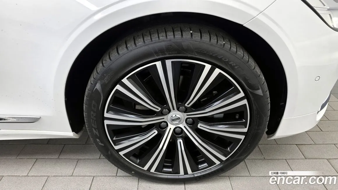 Volvo S90 2023 из KR, фото 5