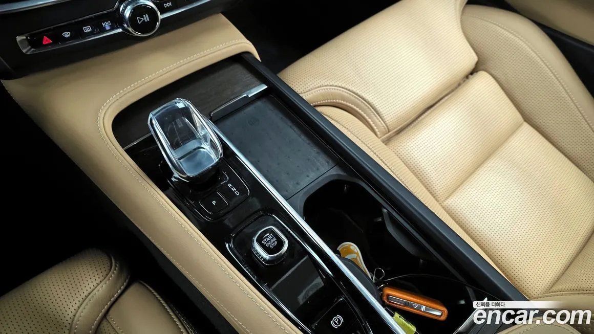 Volvo S90 2023 из KR, фото 9