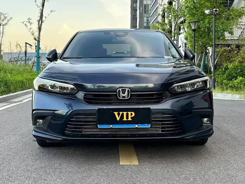 Honda Civic 2023 из CN, фото 2