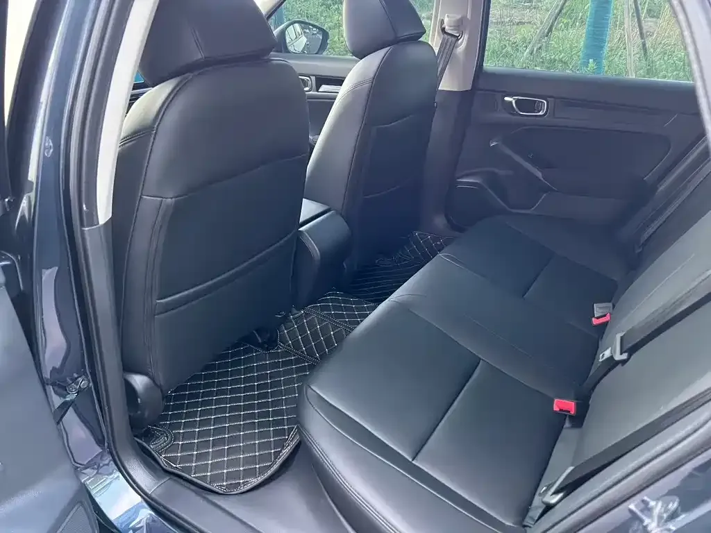 Honda Civic 2023 из CN, фото 8