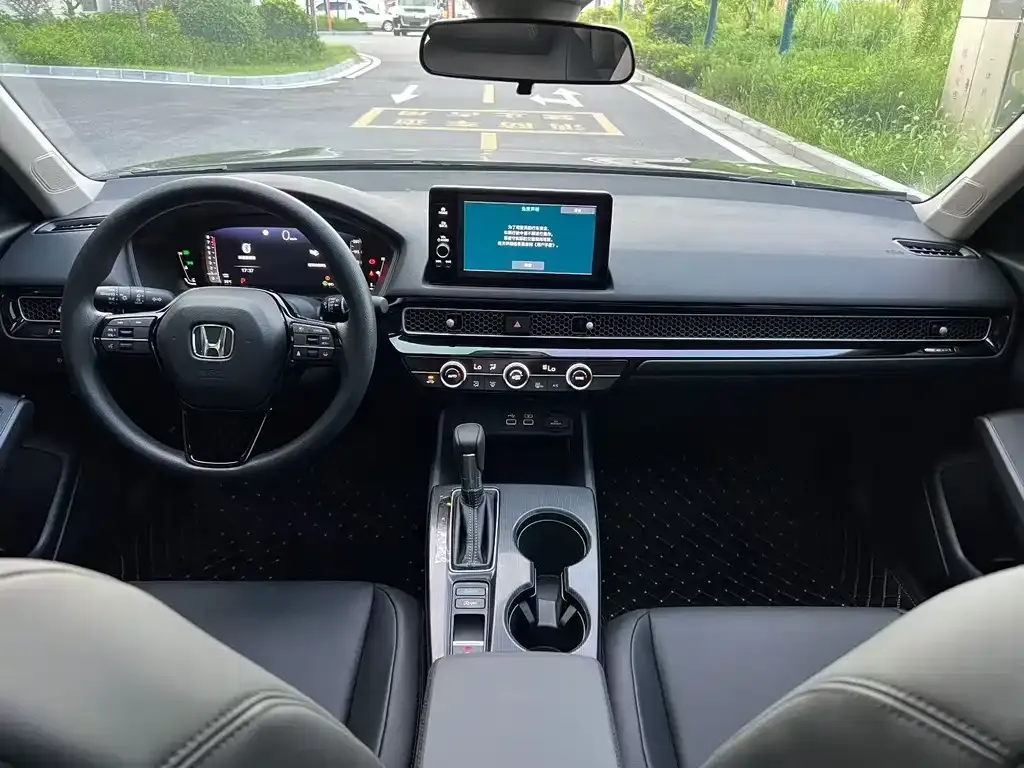 Honda Civic 2023 из CN, фото 9