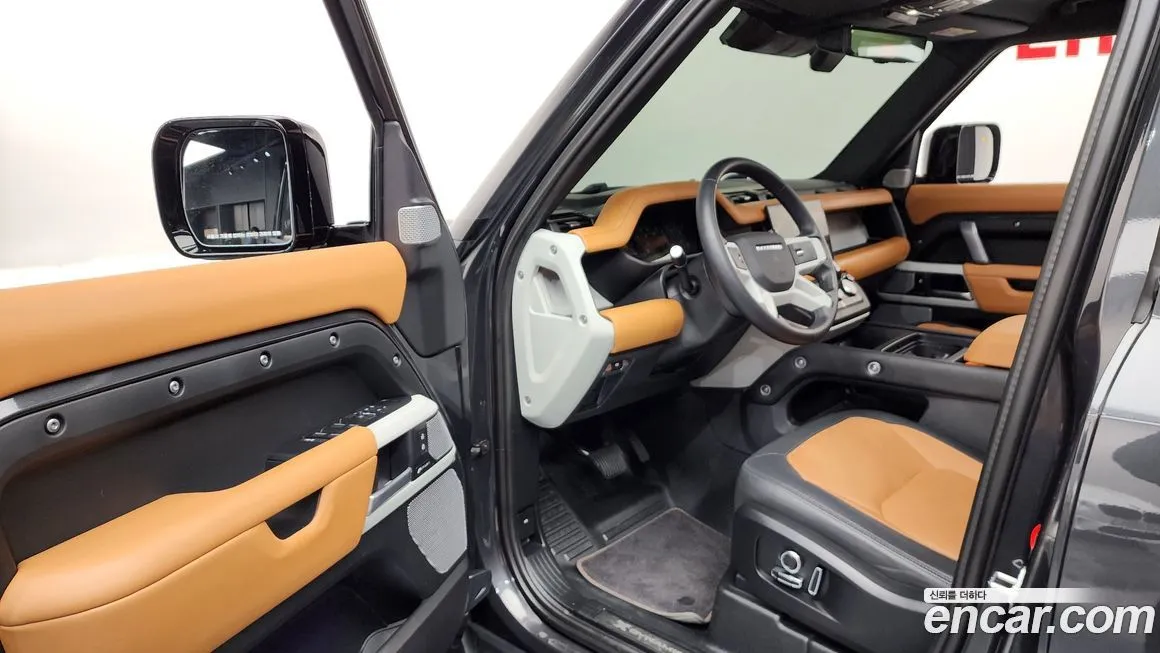 Land Rover Defender 2024 из KR, фото 10